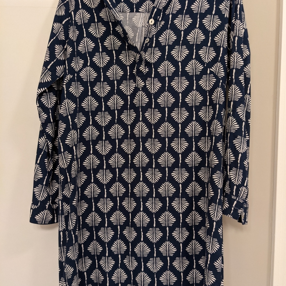 Resort style dress